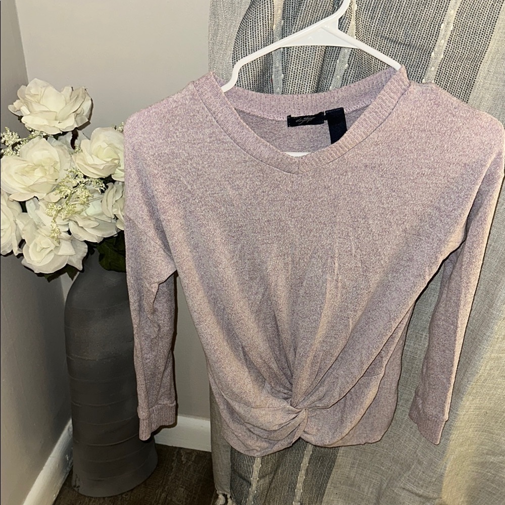 Women's Lavender Knot Front Top
